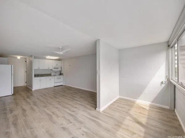 $270,000 | 1718 Anapuni Street, Unit 303, Honolulu, HI 96822
