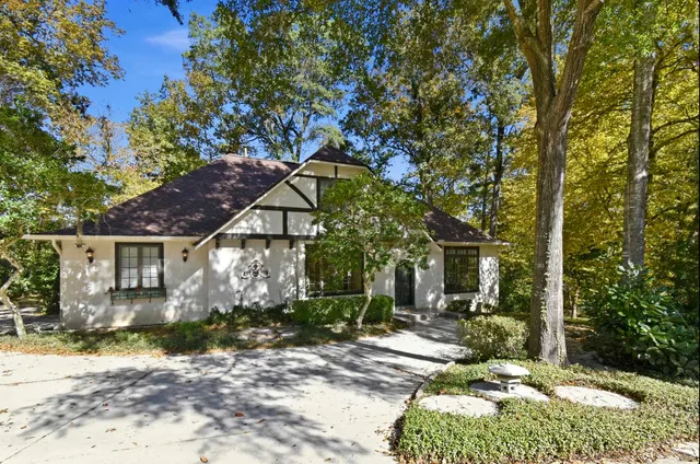 $629,000 | 2492 Elfinwing Lane, Tallahassee, FL 32309