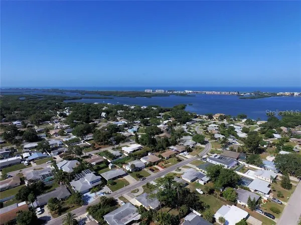 $2,100 | 1717 Colleen Street, Sarasota, FL 34231