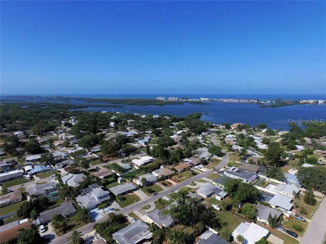 $2,275 | 1717 Colleen Street, Sarasota, FL 34231