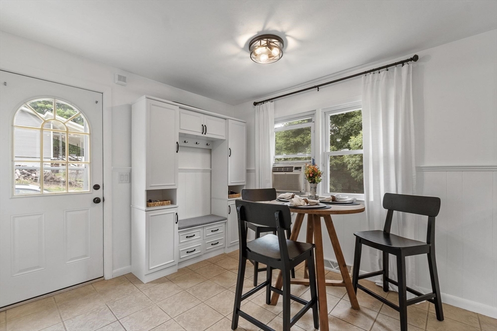 48 Anthony Road Leominster, MA 01453 - Photo 2 of 26 Gallery Image 2
