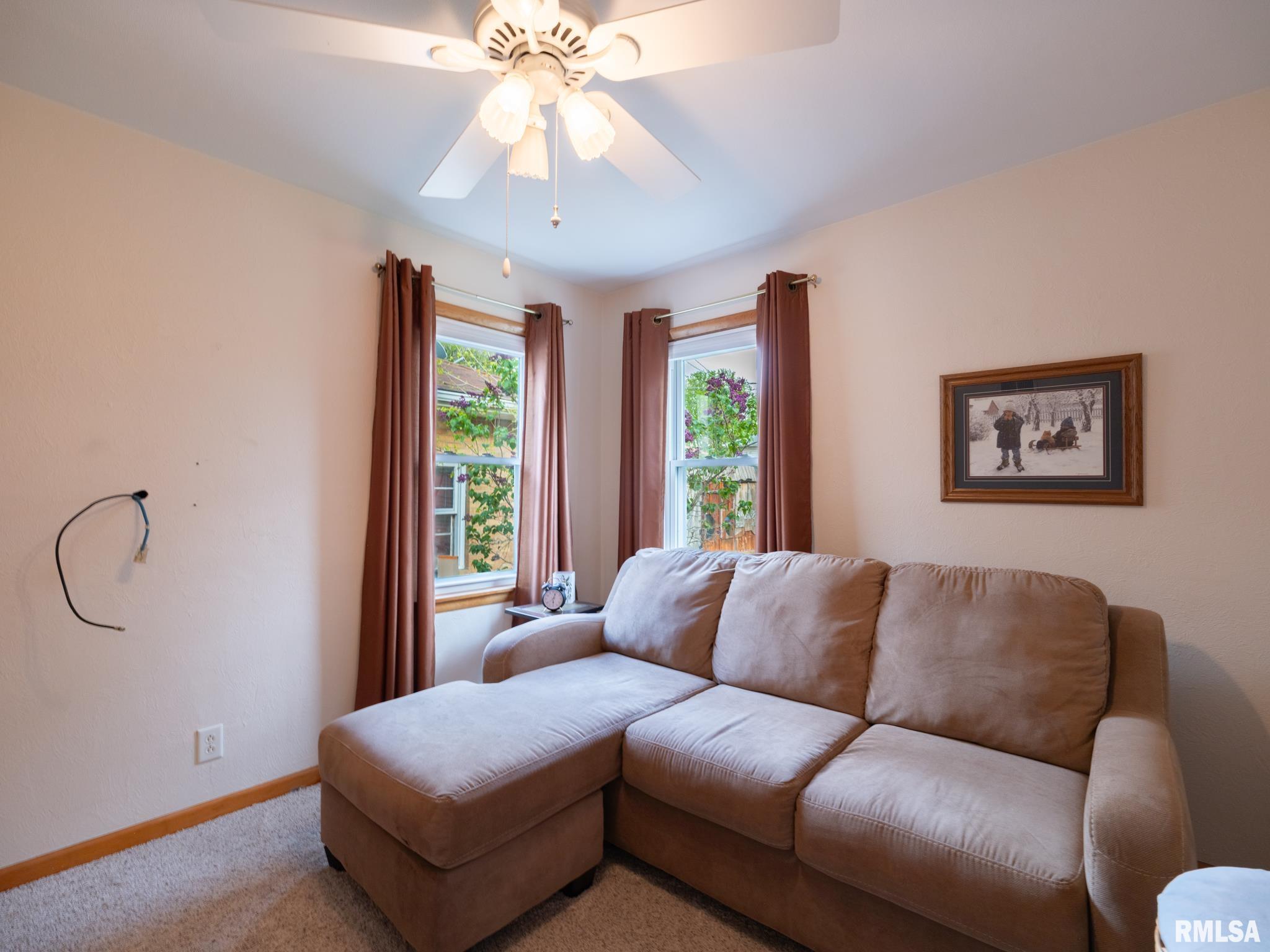 1506 Anna Road Pekin, IL 61554 - Photo 12 of 32