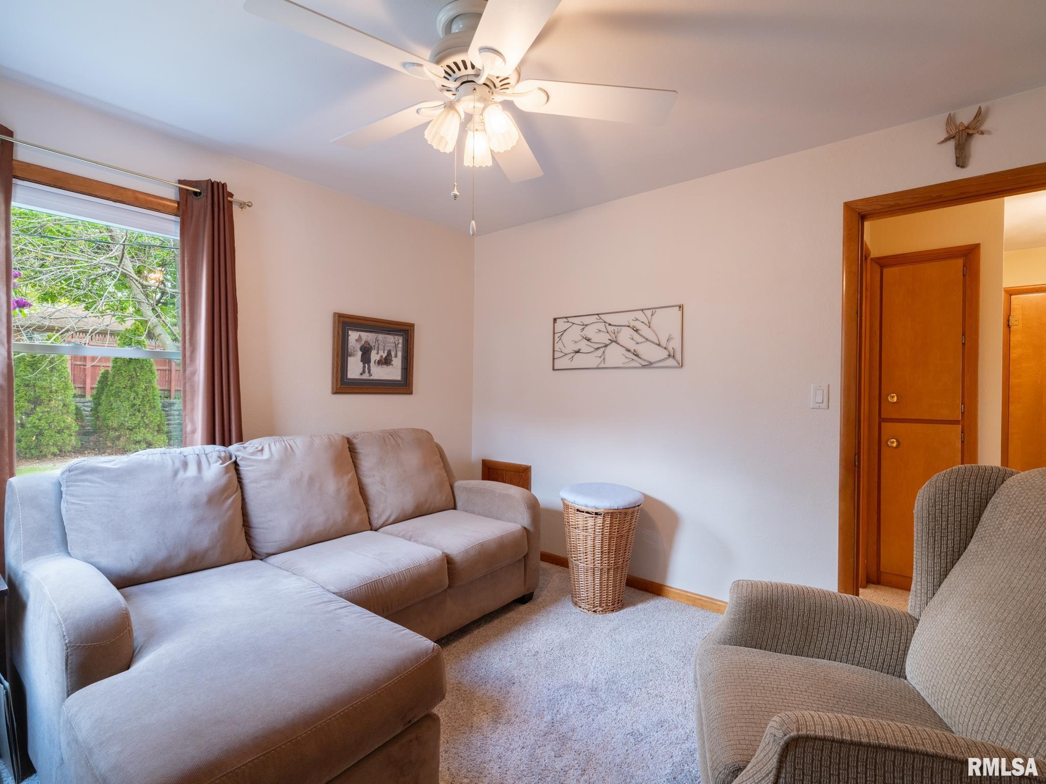 1506 Anna Road Pekin, IL 61554 - Photo 13 of 32