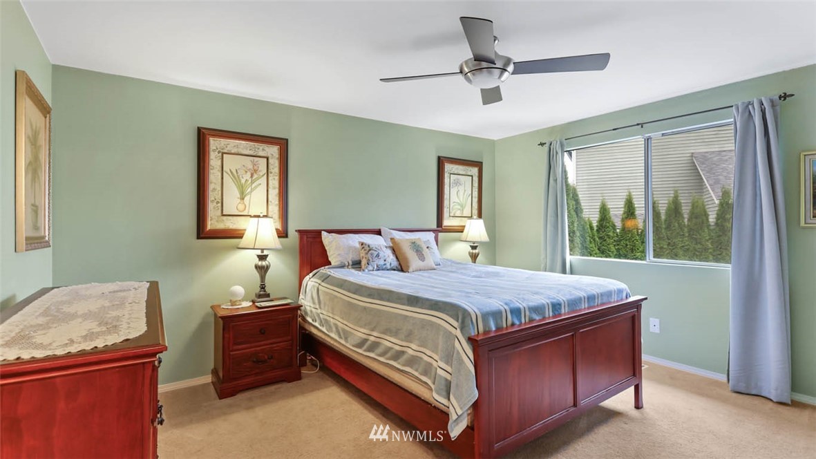 4202 Northeast 1st Place Renton, WA 98059 - Photo 12 of 28