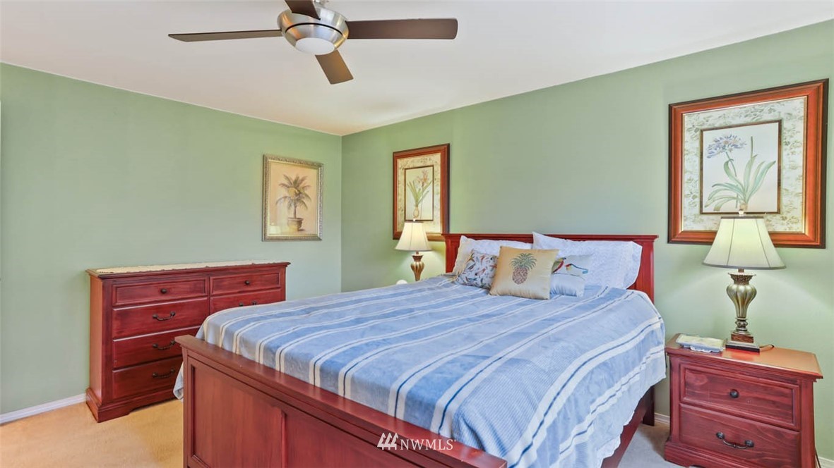 4202 Northeast 1st Place Renton, WA 98059 - Photo 13 of 28