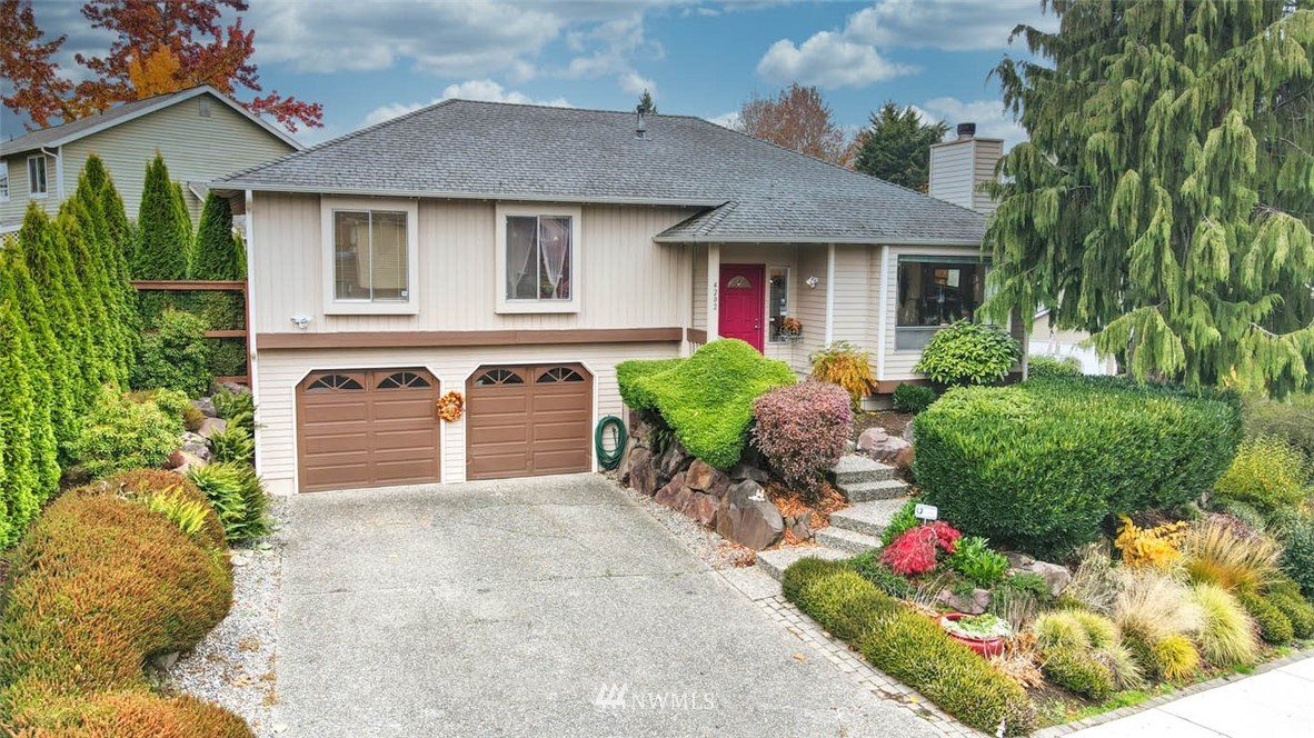 4202 Northeast 1st Place Renton, WA 98059 - Photo 26 of 28