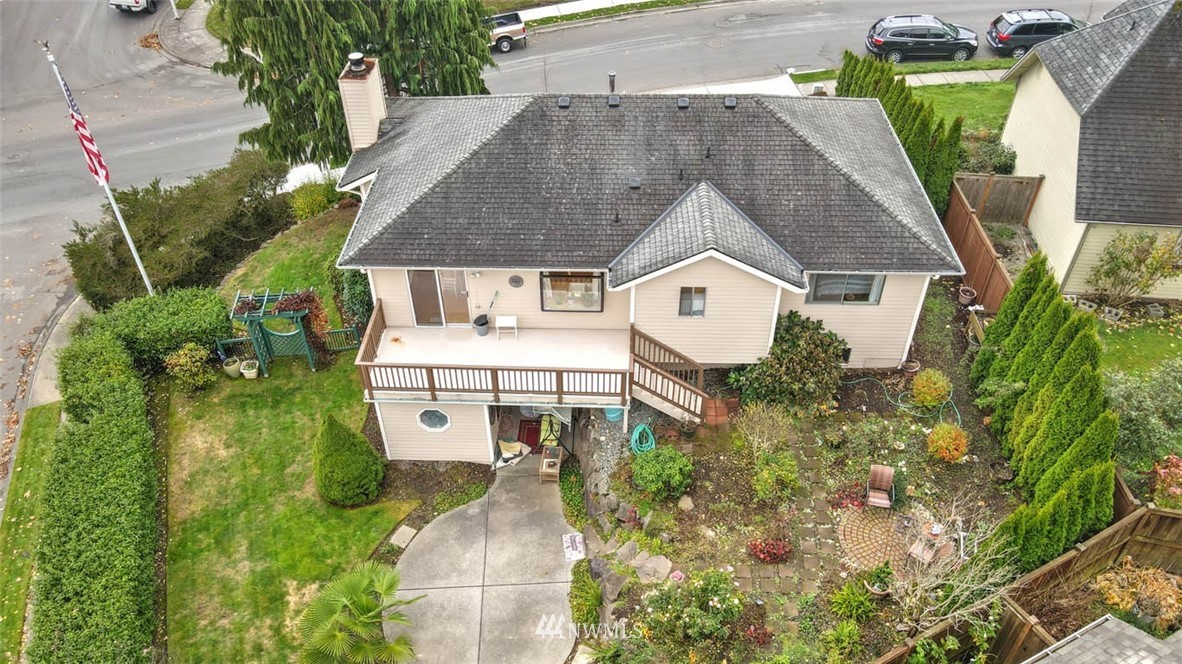 4202 Northeast 1st Place Renton, WA 98059 - Photo 27 of 28