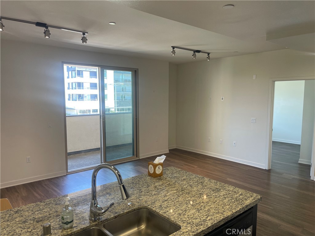 612 East Carson Street, Unit 209 Carson, CA 90745 - Photo 5 of 23