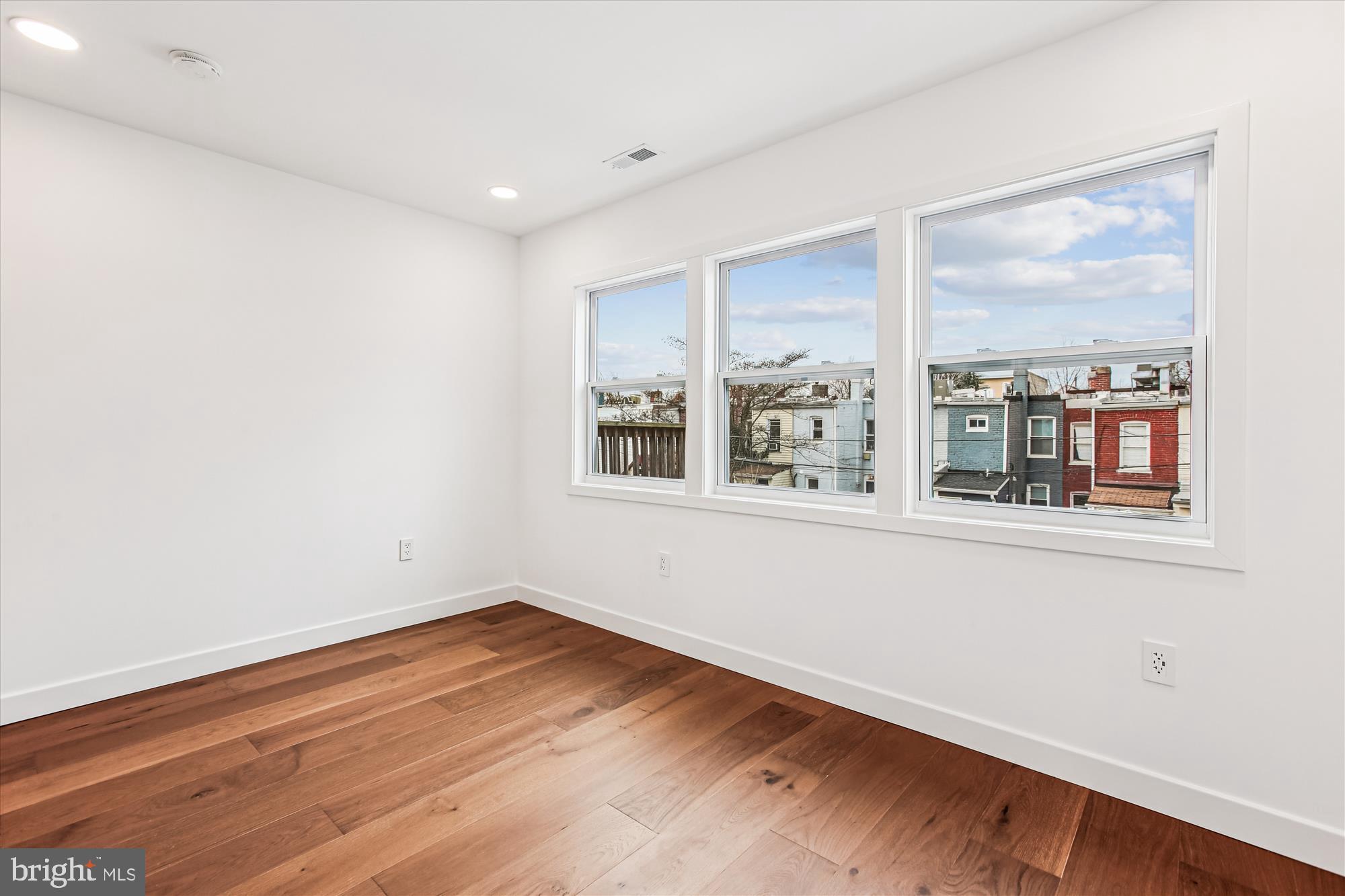 218 15th Street Northeast Washington, DC 20002 - Photo 25 of 51