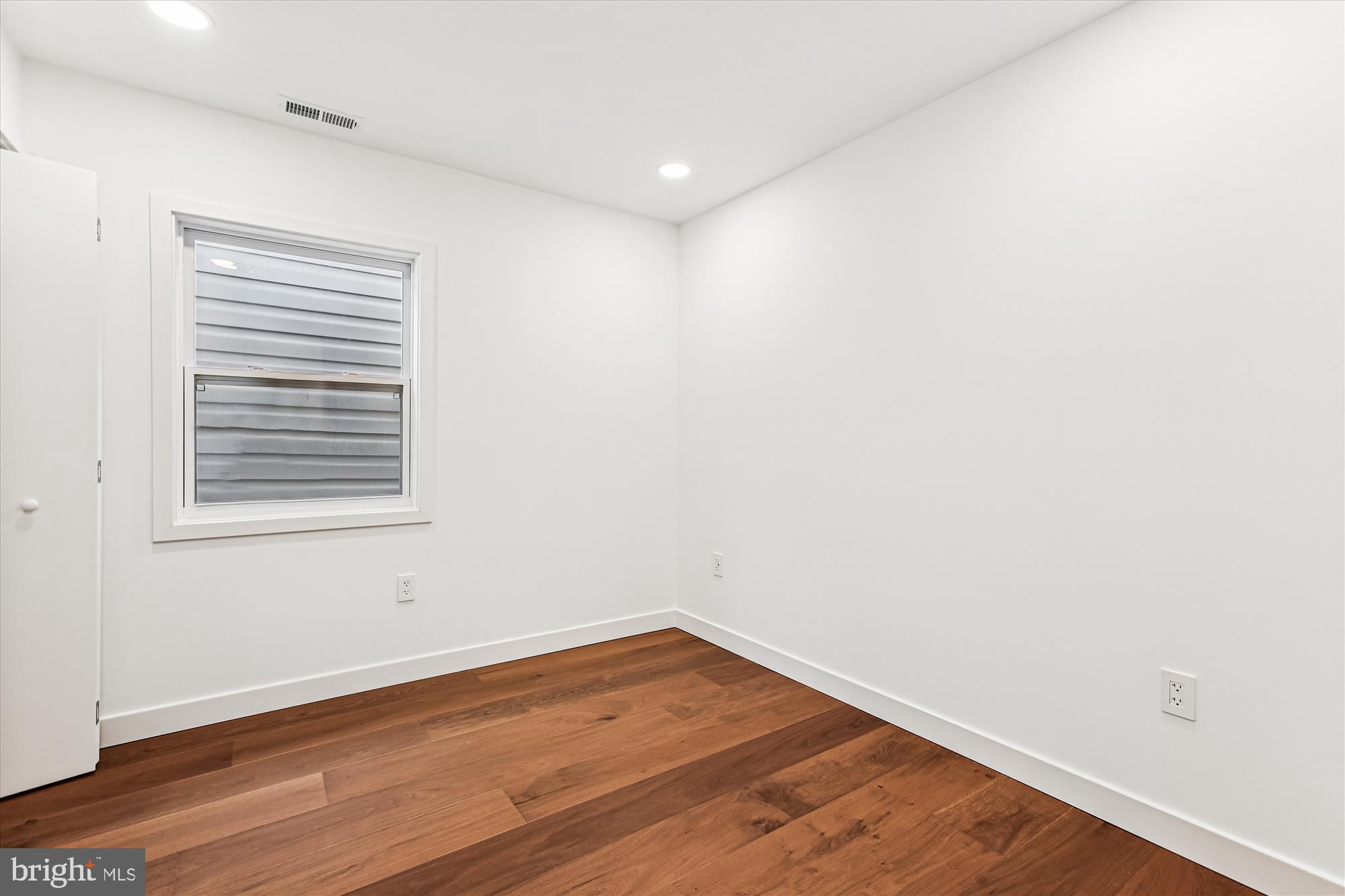 218 15th Street Northeast Washington, DC 20002 - Photo 26 of 51