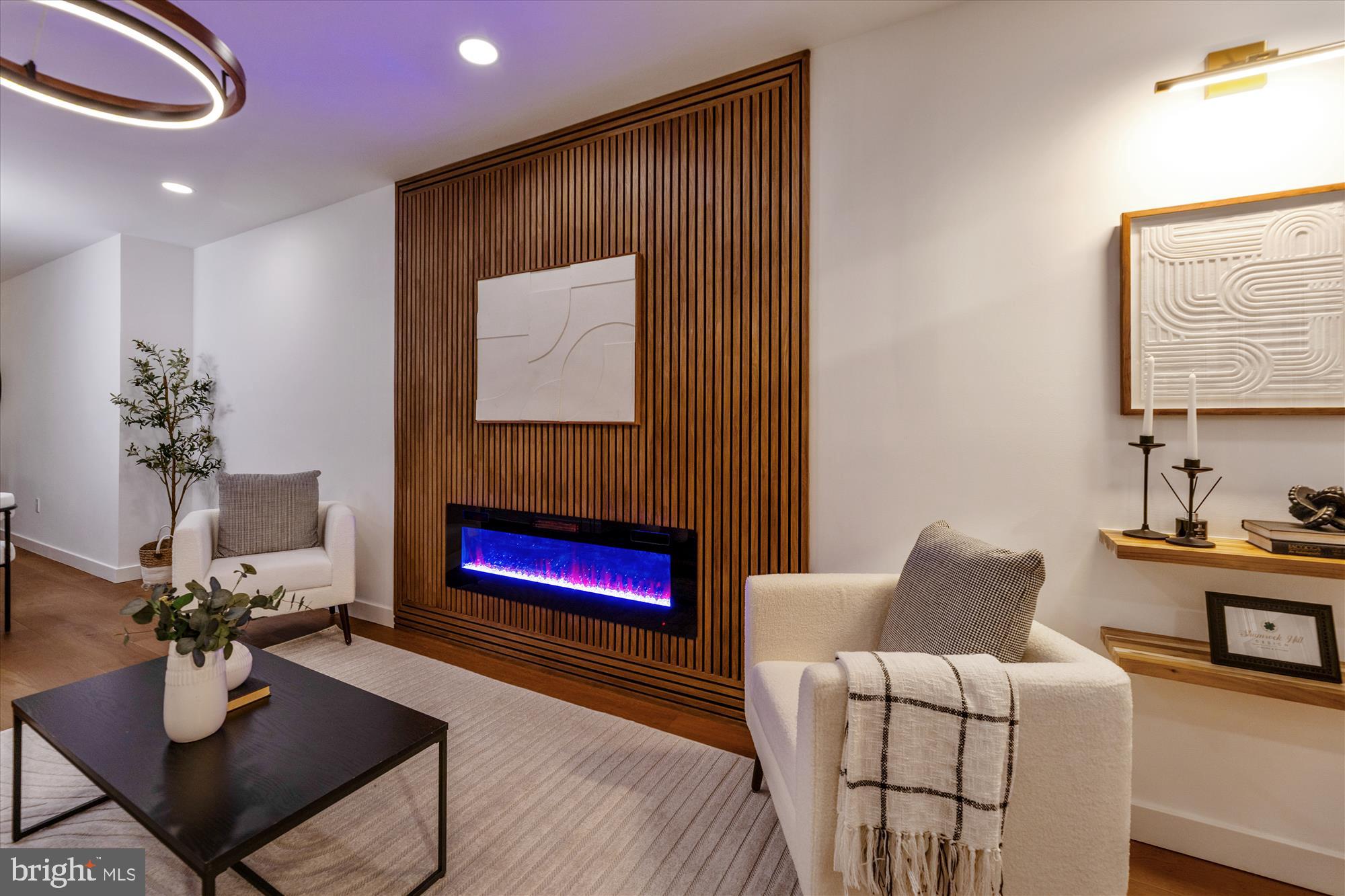 218 15th Street Northeast Washington, DC 20002 - Photo 7 of 51 Fireplace heater w/thermostat and remote control