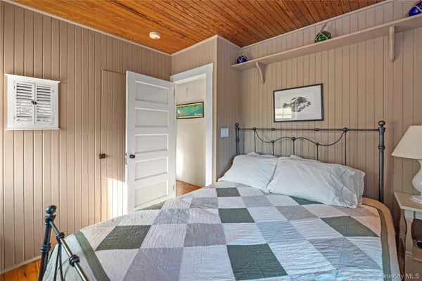 $11,000 | 696 Ocean Breeze Walk, Ocean Beach, NY 11770