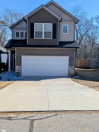 $290,000 | 179 Rosewood Circle, Duncan, SC 29334