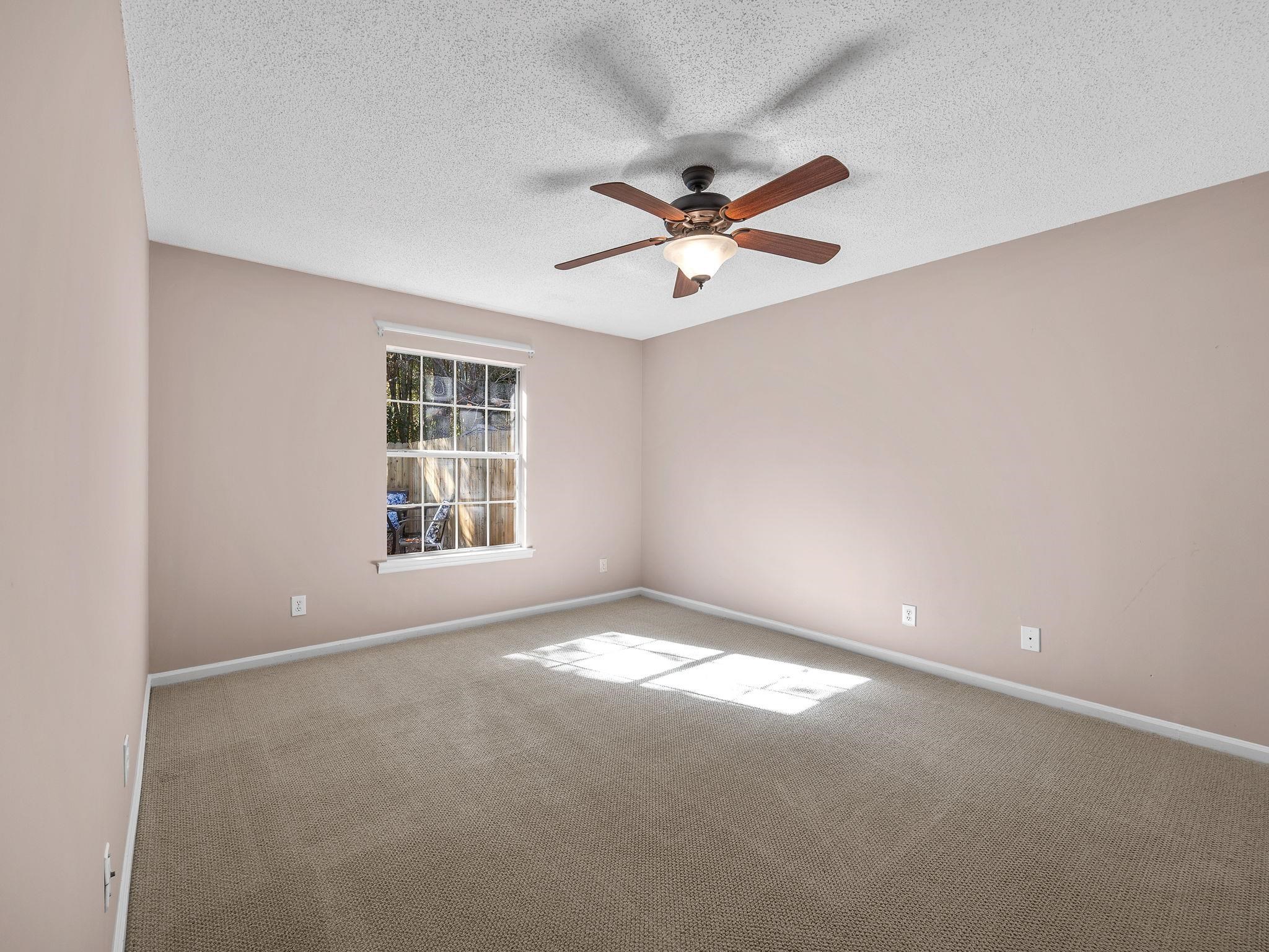 1129 Webber Way Spartanburg, SC 29307 - Photo 15 of 32