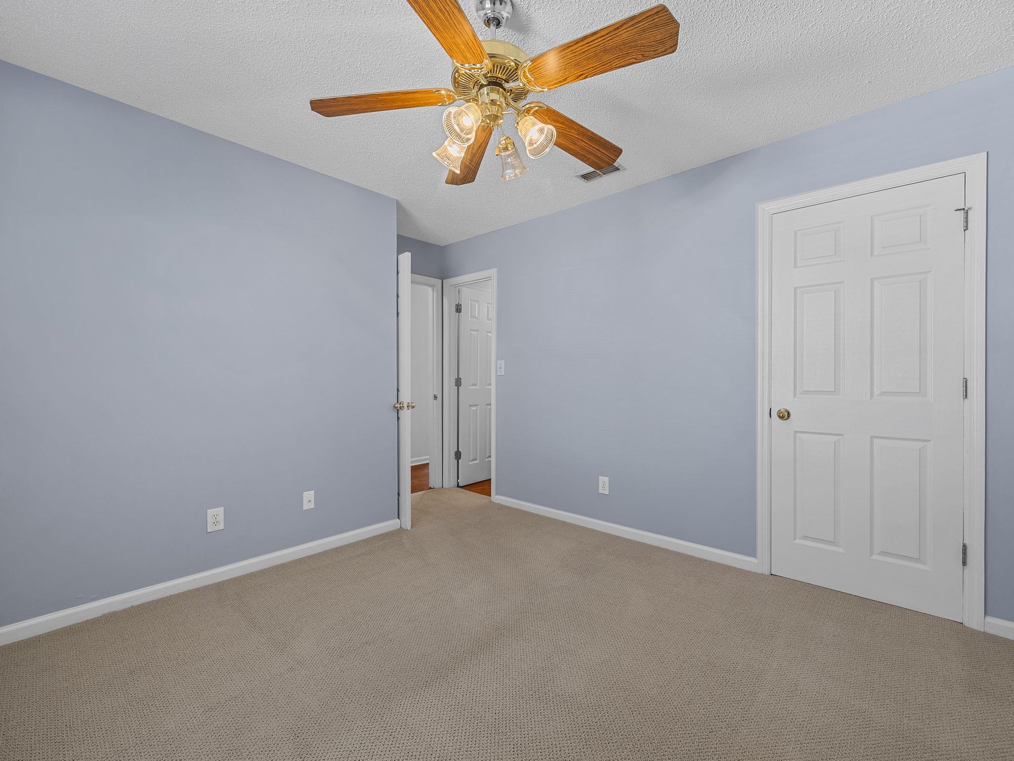 1129 Webber Way Spartanburg, SC 29307 - Photo 22 of 32
