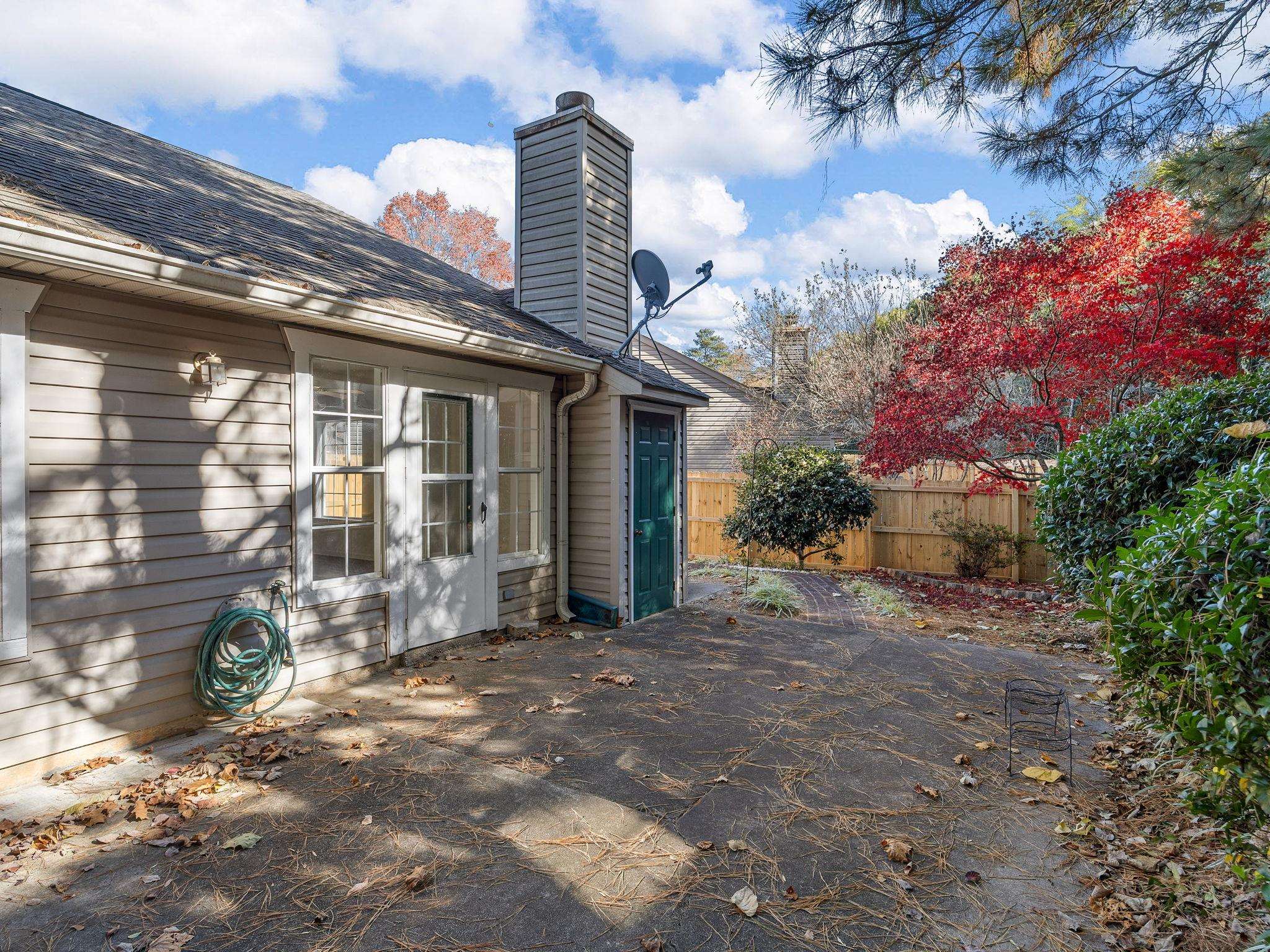 1129 Webber Way Spartanburg, SC 29307 - Photo 30 of 32