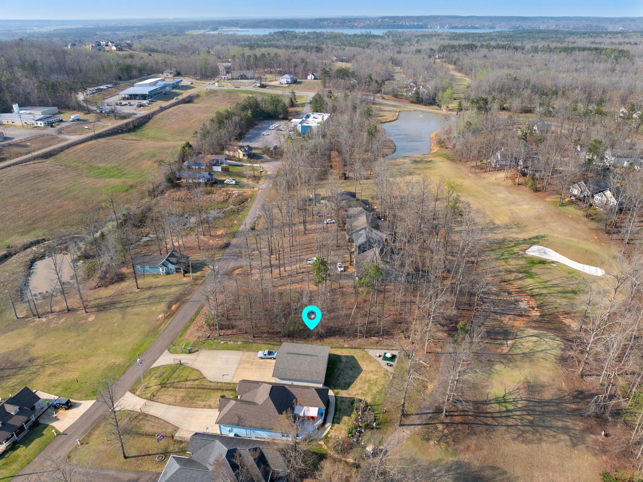Tbd Tbd Cove Counce, TN 38326 - Photo 6 of 24 a view of a city