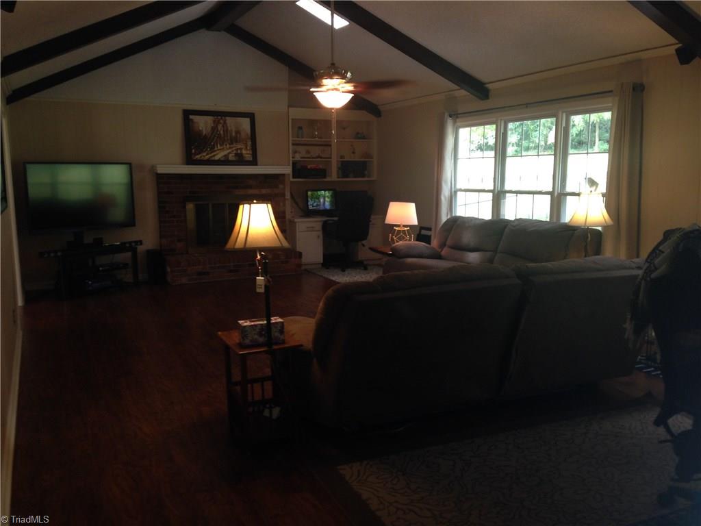 157 Roquemore Road Clemmons, NC 27012 - Photo 4 of 21 Gallery Image 4