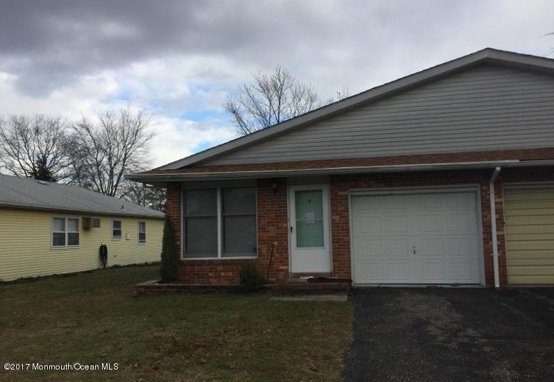 9 Magnolia Road, Unit 5 Manahawkin, NJ 08050 - Photo 10 of 10 IMG_4525 (800x600)