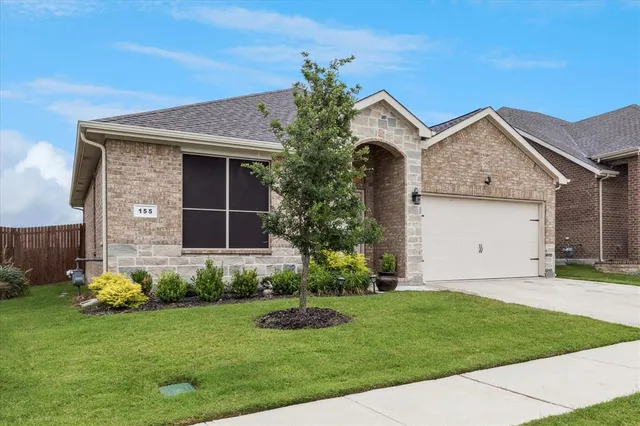 $299,900 | 155 Texasage Street, Rhome, TX 76078