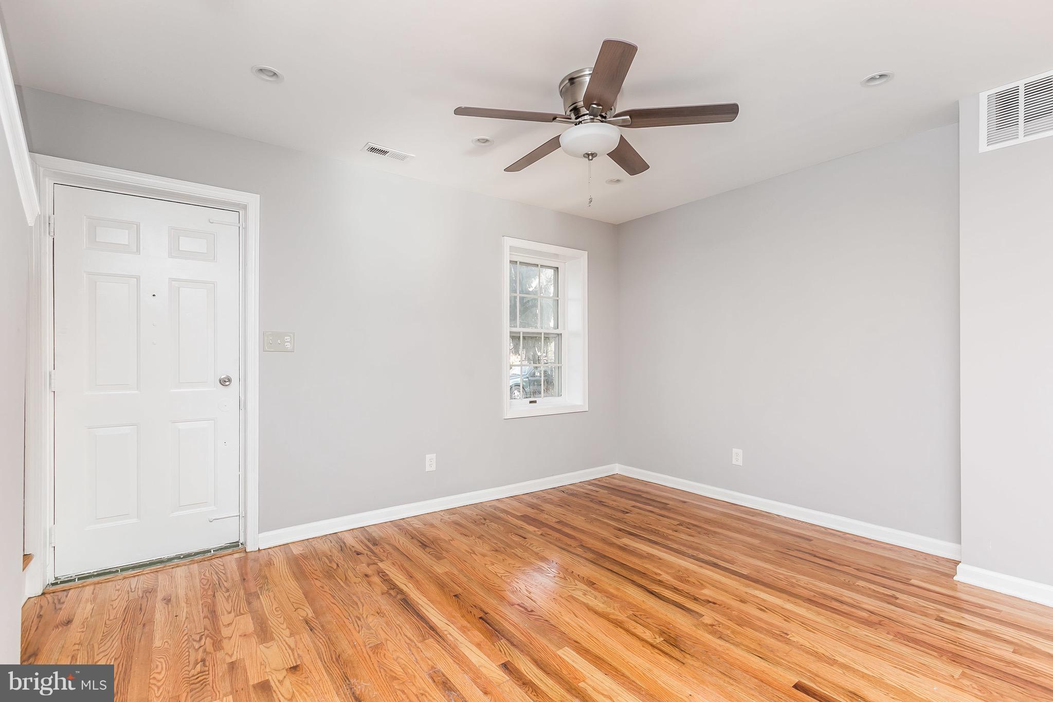 8 Portship Road Baltimore, MD 21222 - Photo 2 of 28