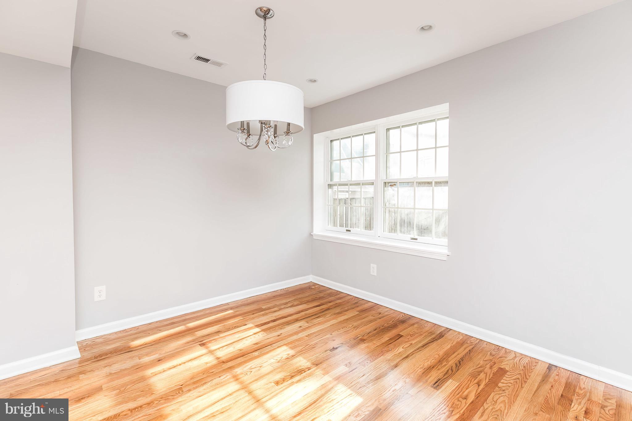 8 Portship Road Baltimore, MD 21222 - Photo 4 of 28