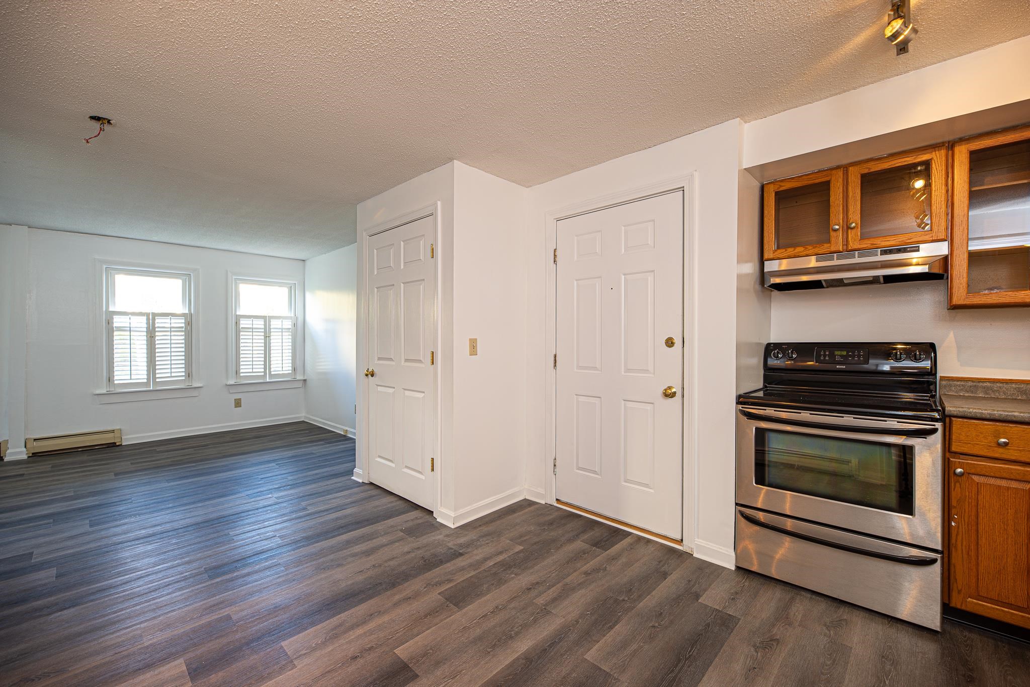 25 School Street, Unit 1 Dover, NH 03820 - Photo 16 of 28