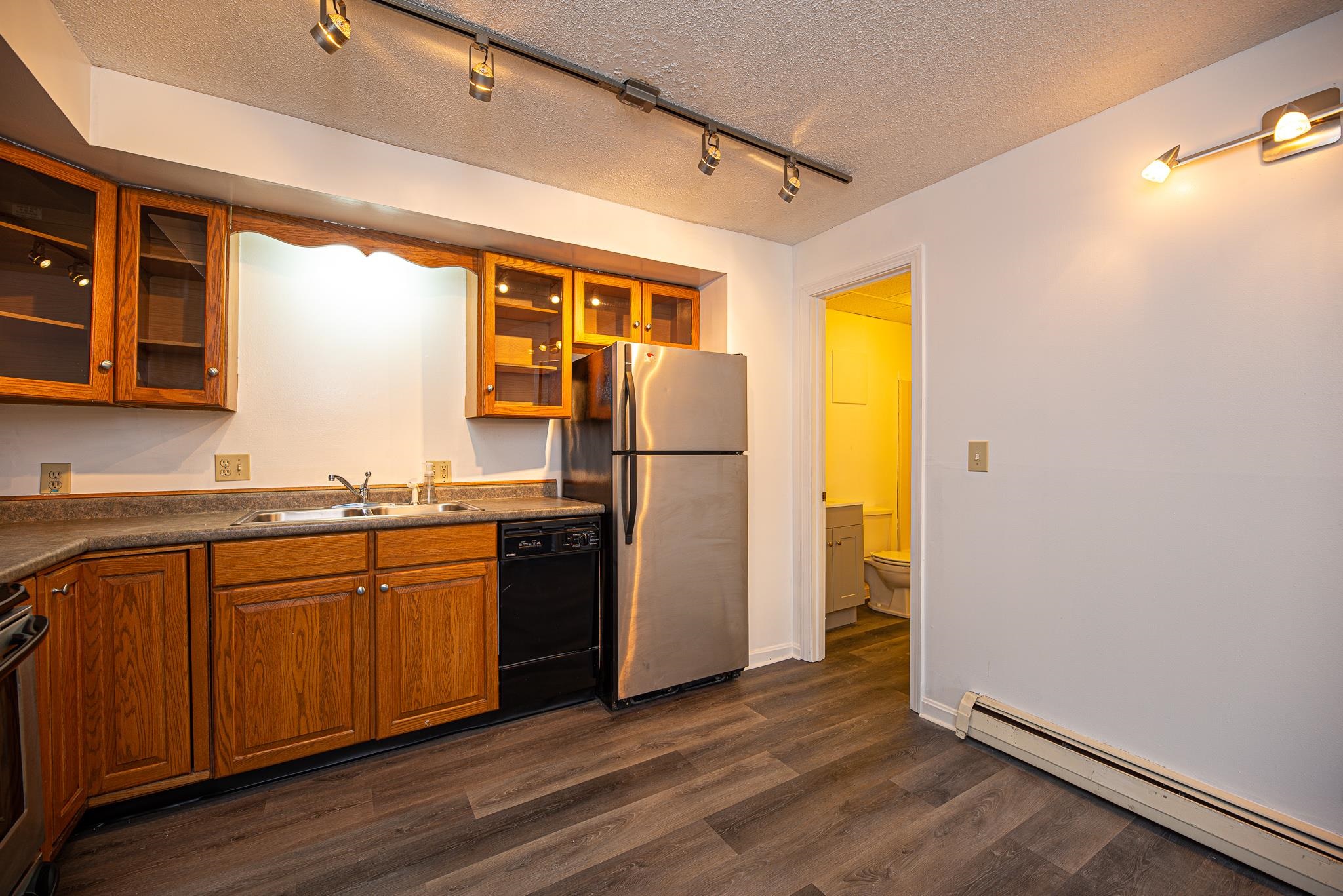 25 School Street, Unit 1 Dover, NH 03820 - Photo 17 of 28