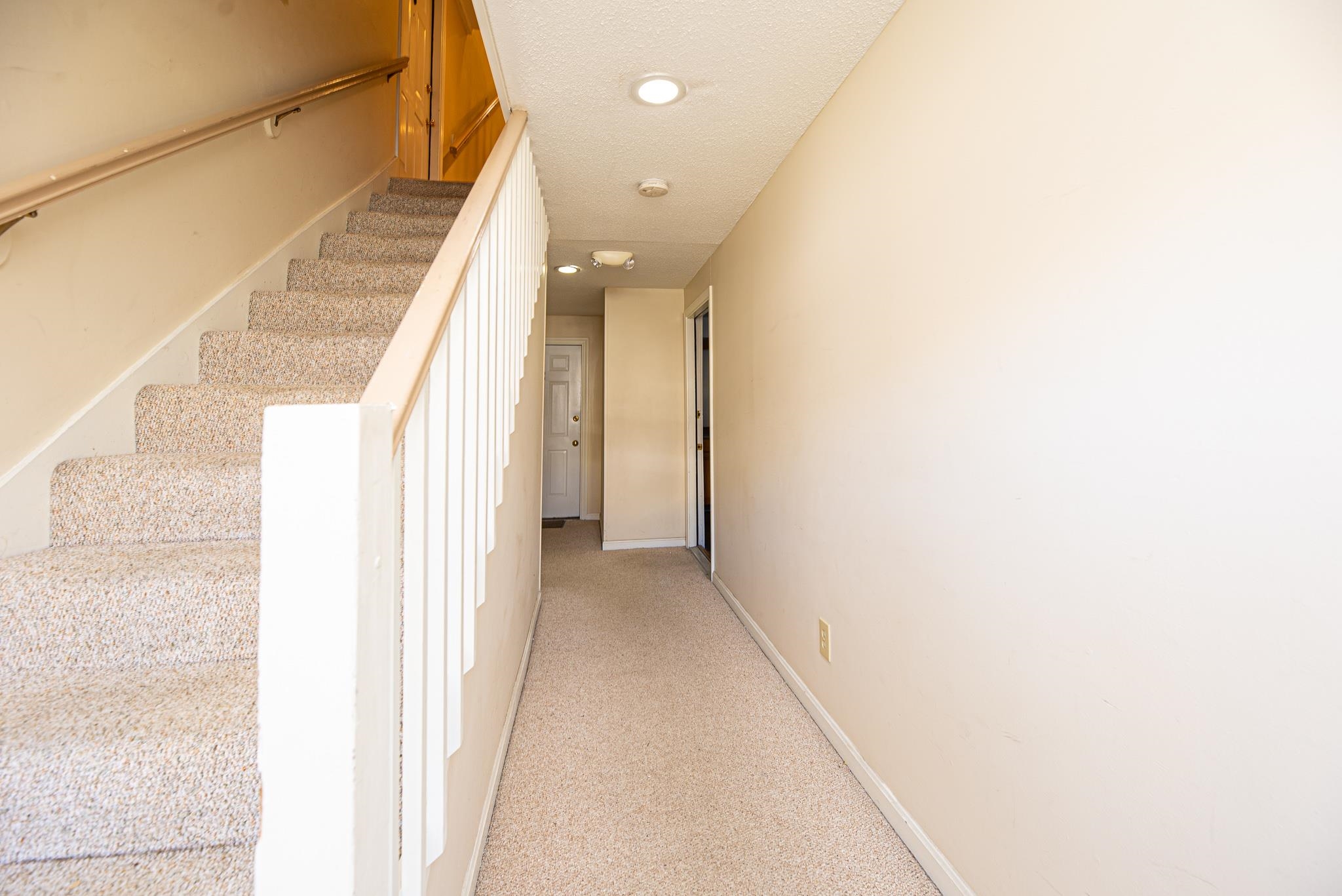 25 School Street, Unit 1 Dover, NH 03820 - Photo 20 of 28