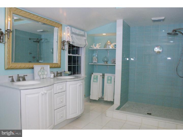 1390 Glenhardie Road Wayne, PA 19087 - Photo 13 of 22