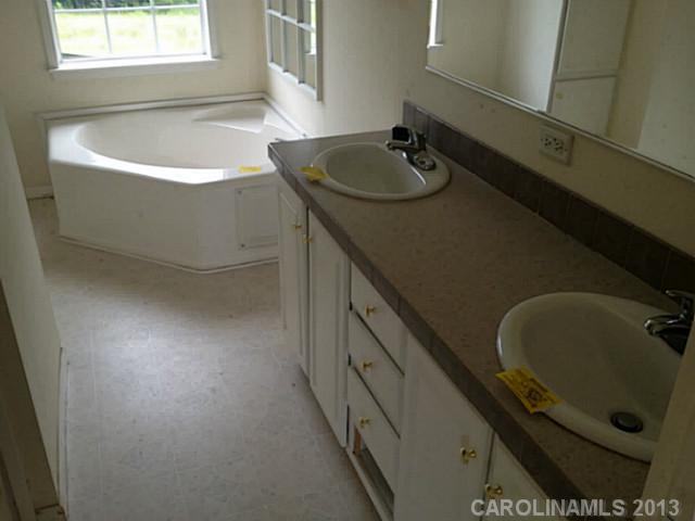 6885 Shiloh Unity Road Lancaster, SC 29720 - Photo 5 of 12