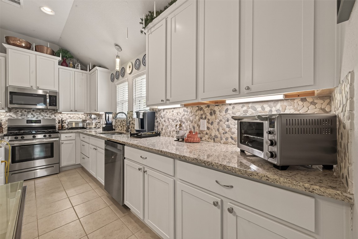 4538 Orono Summit Trail Rosharon, TX 77583 - Photo 26 of 43