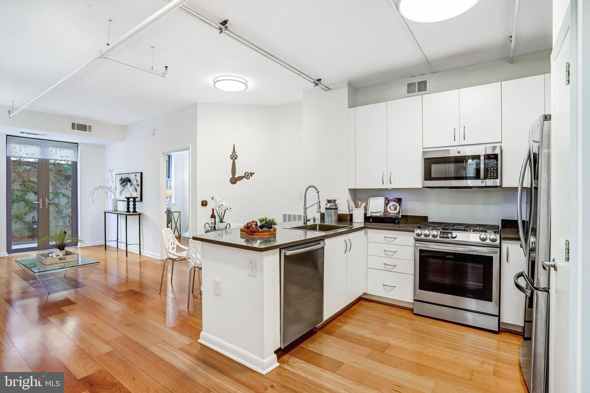 1300 N Street Northwest, Unit 15 Washington, DC 20005 - Photo 9 of 51