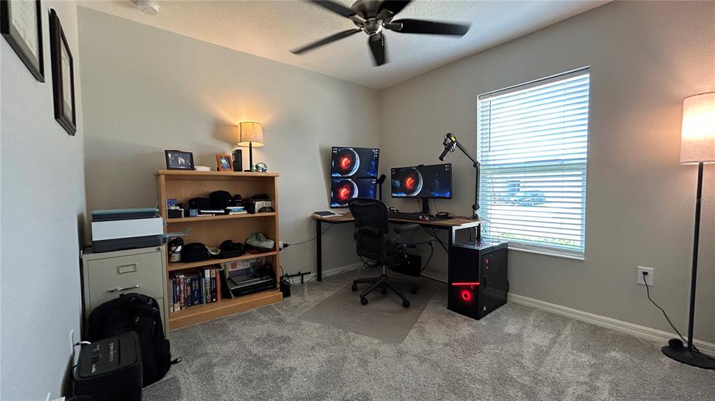 9475 Oakleaf Hammock Place Seffner, FL 33584 - Photo 18 of 31