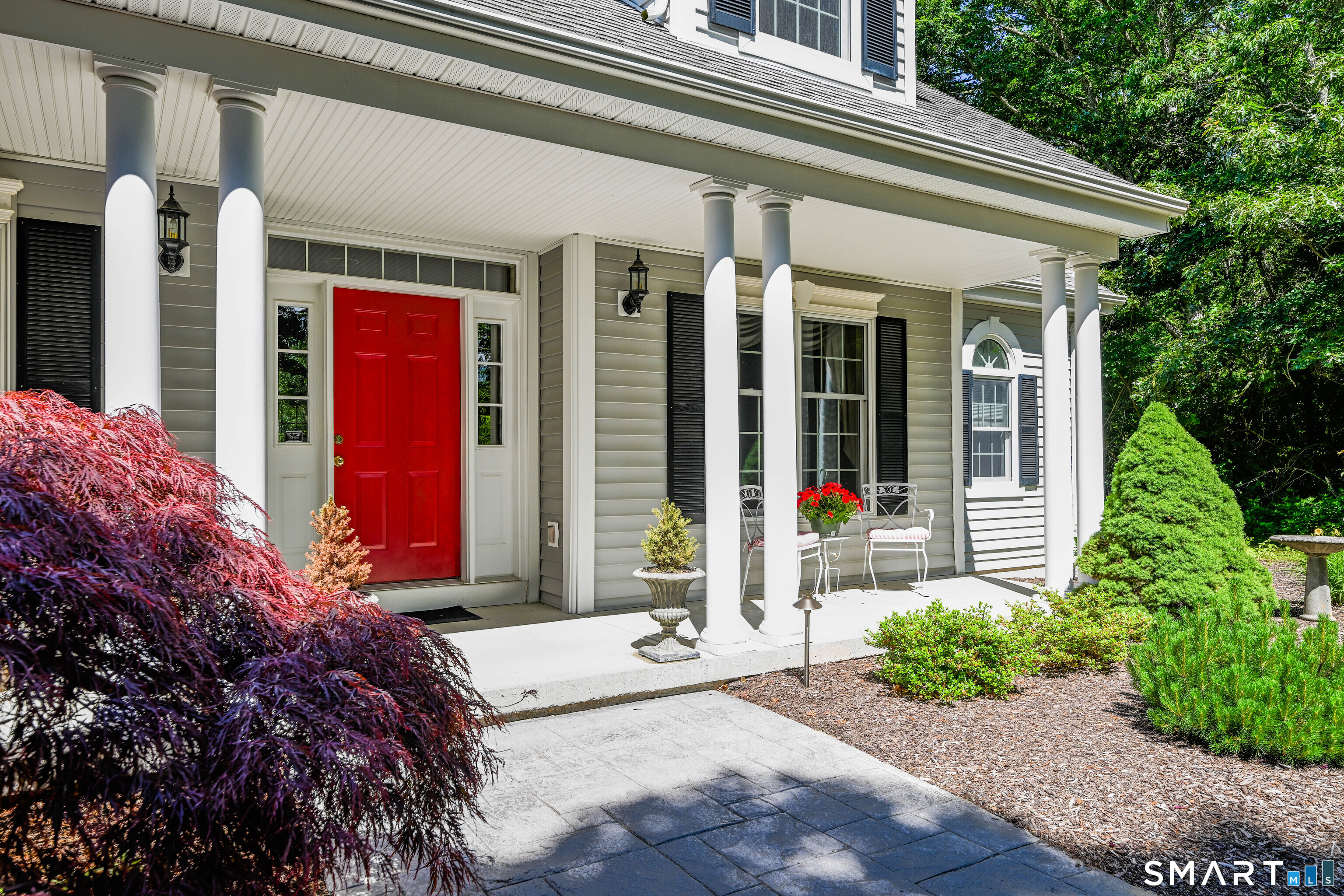 199 Taugwonk Road Stonington, CT 06378 - Photo 2 of 40 Front