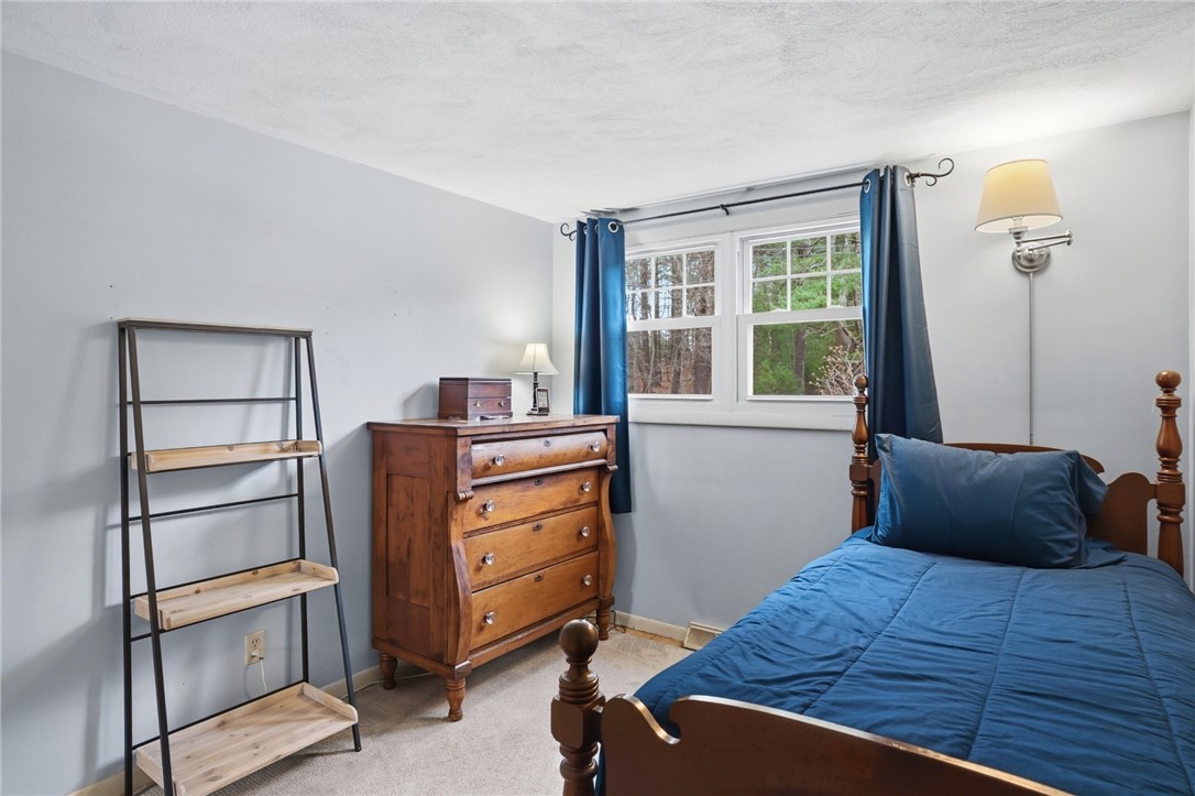 37 Bank Street Coventry, RI 02816 - Photo 21 of 32