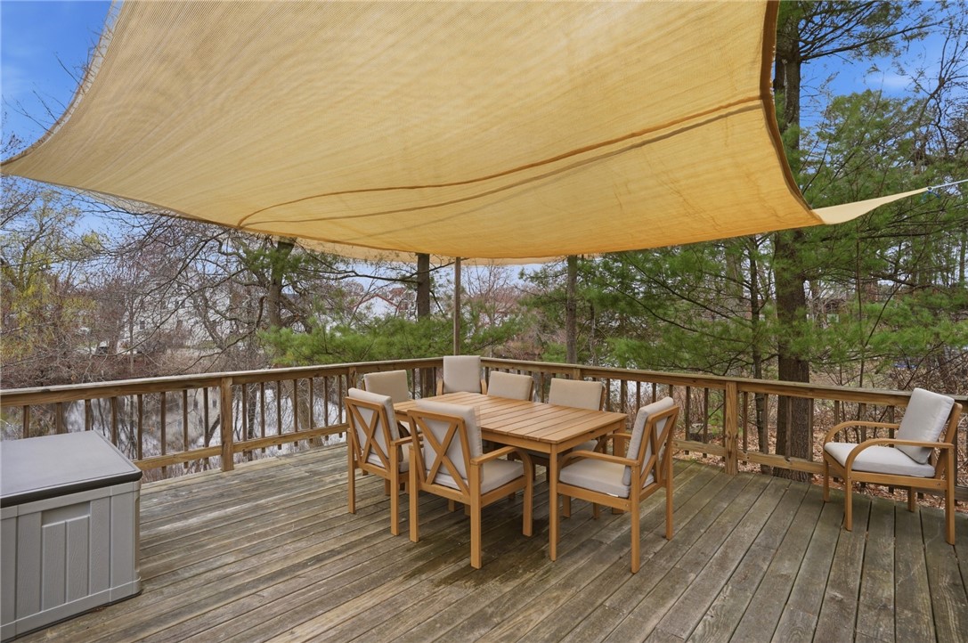 37 Bank Street Coventry, RI 02816 - Photo 27 of 32