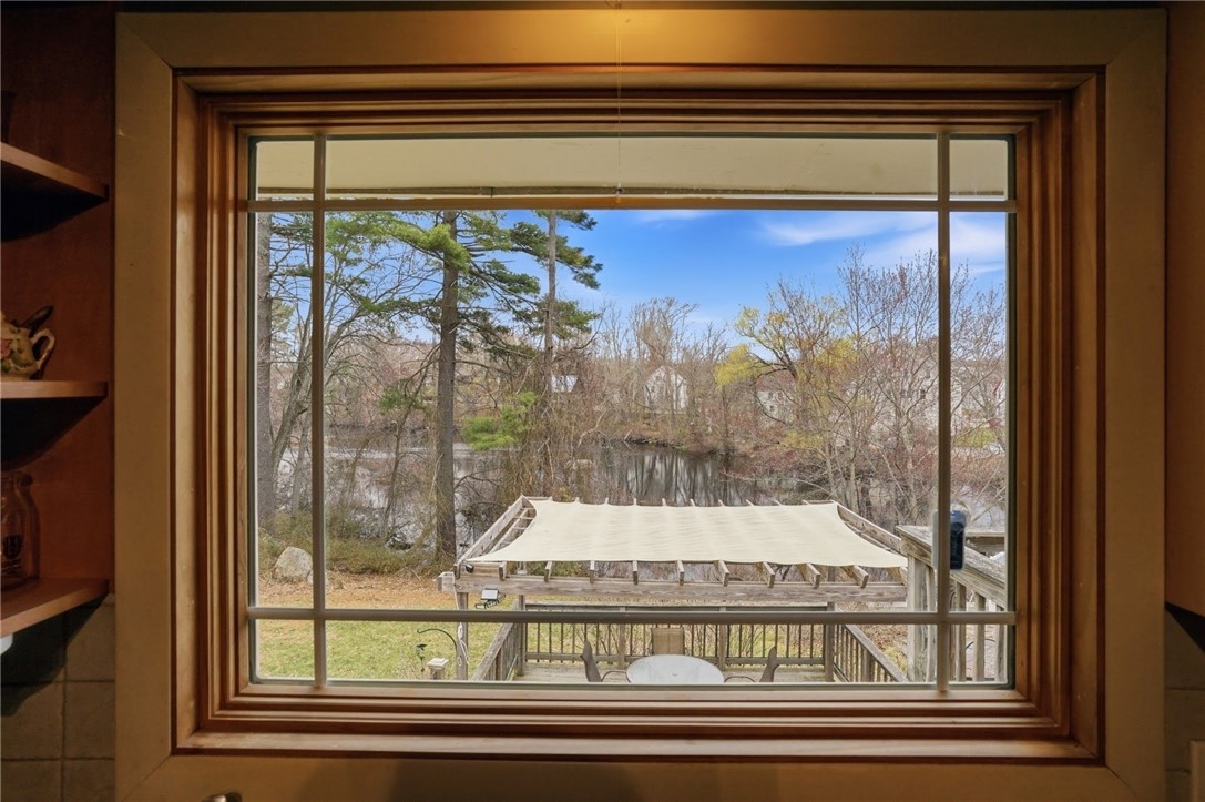 37 Bank Street Coventry, RI 02816 - Photo 32 of 32