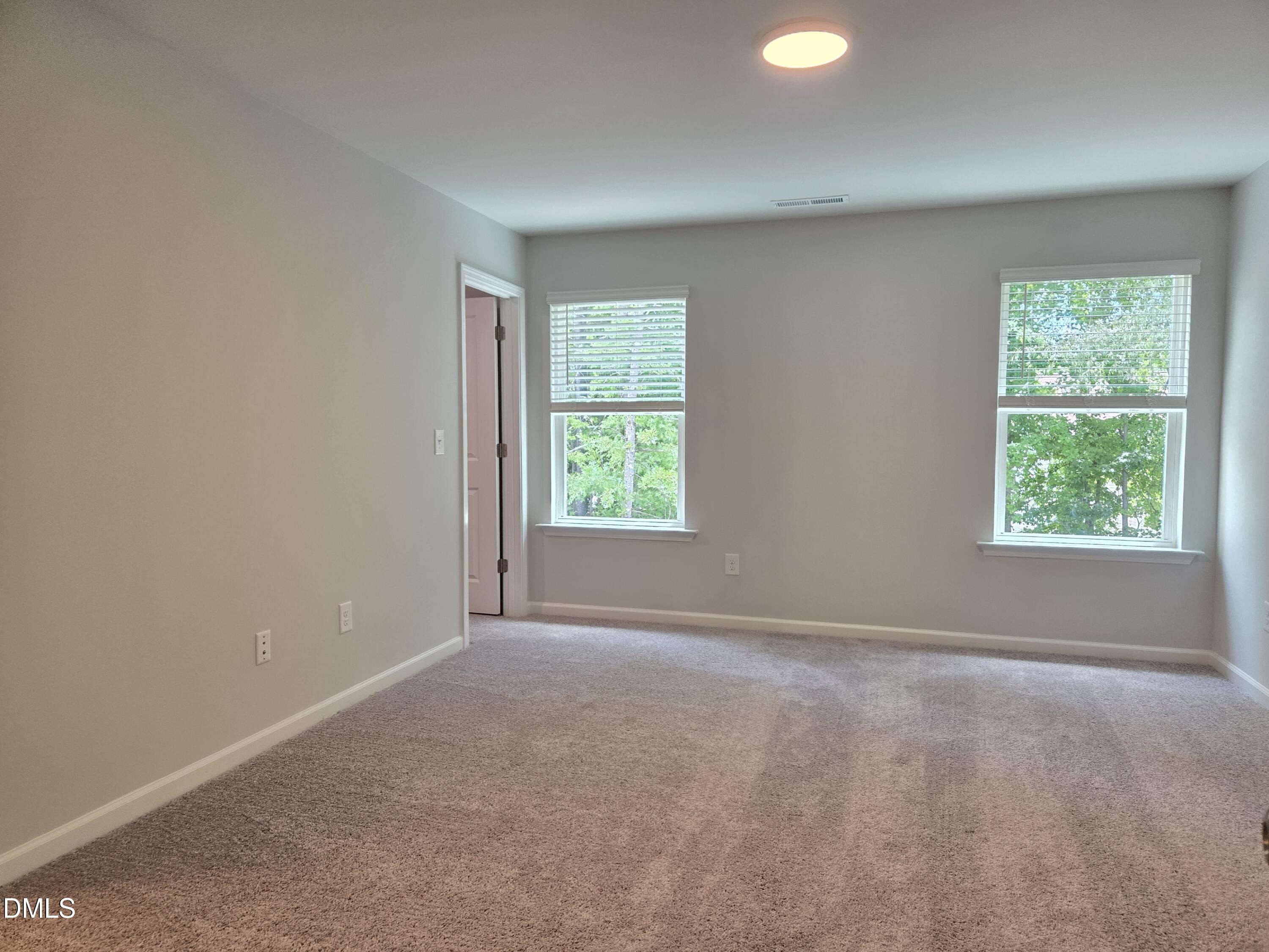 2222 Bright Shr Street, Unit 4 Raleigh, NC 27604 - Photo 15 of 21 1000022938