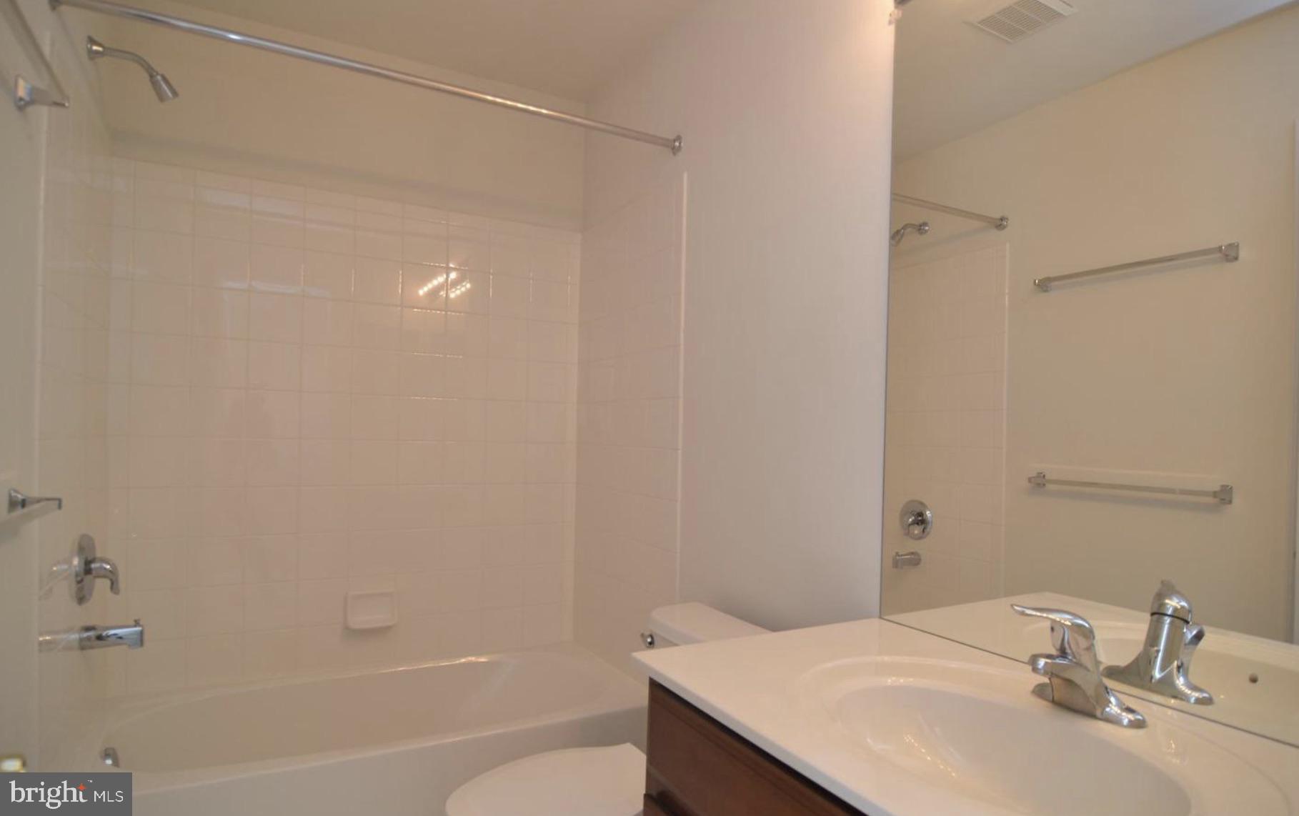 23 Lumber Mill Lane Voorhees, NJ 08043 - Photo 18 of 19