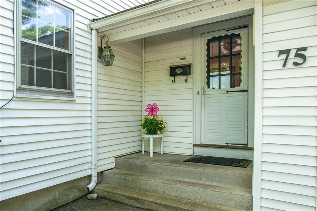 75 Lyons Drive Westwood, MA 02090 - Photo 3 of 42