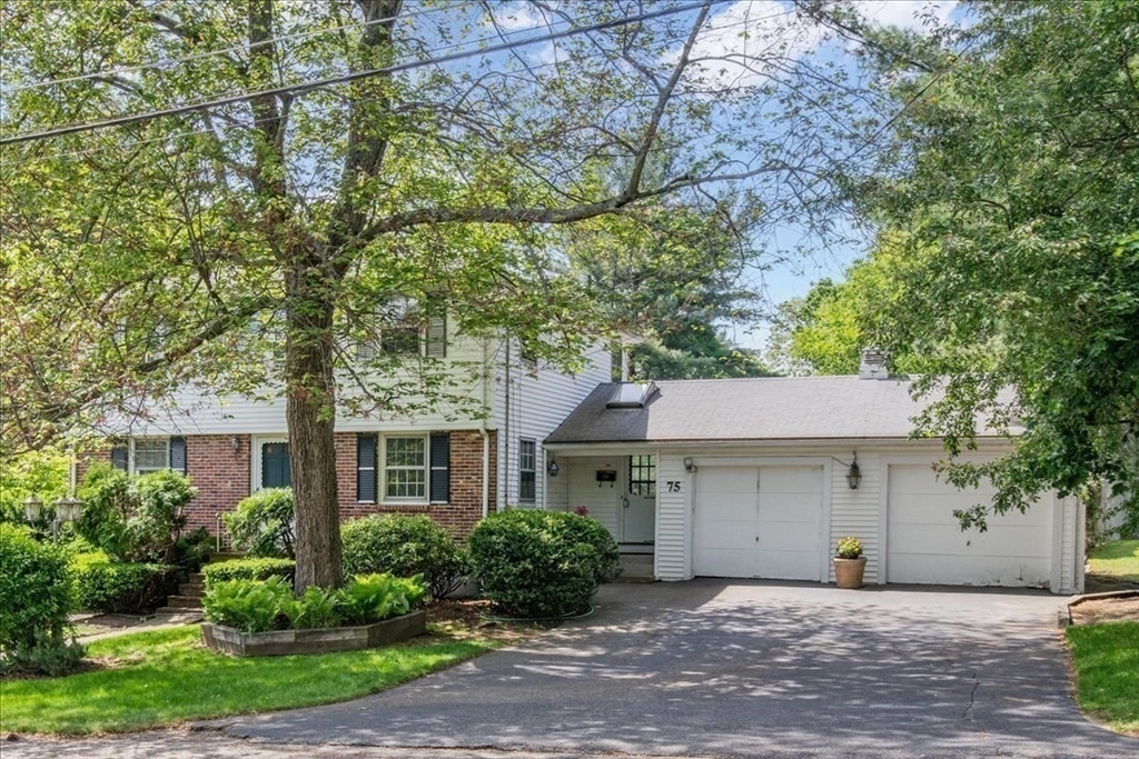 75 Lyons Drive Westwood, MA 02090 - Photo 4 of 42
