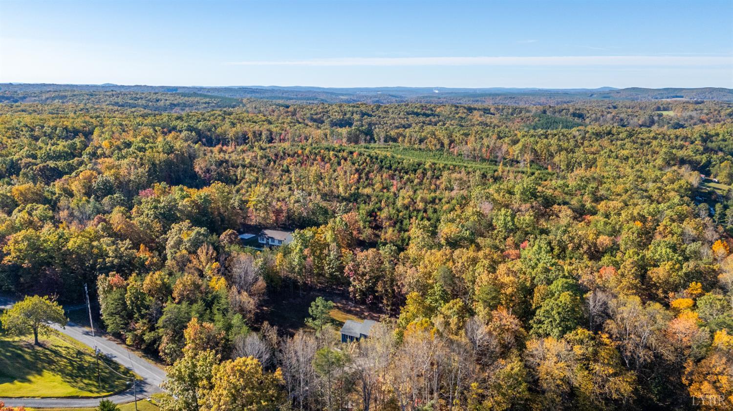 761 Chapel Grove Road Evington, VA 24550 - Photo 33 of 39 a view of a city with ocean