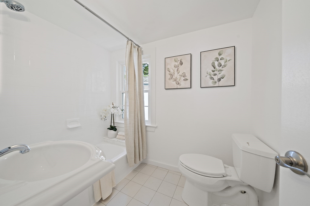 312 Hunnewell Street, Unit 1 Needham, MA 02494 - Photo 14 of 26