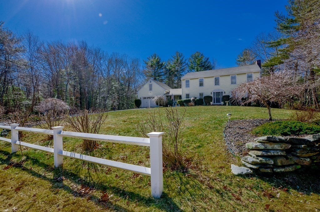 119 Olde Knoll Road Marion, MA 02738 - Photo 3 of 41