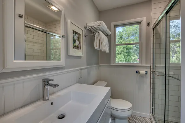 $35,000 | 16 Cove Road, Southampton, NY 11968