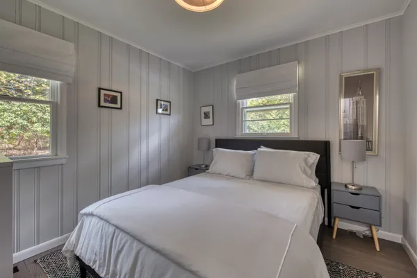 $35,000 | 16 Cove Road, Southampton, NY 11968