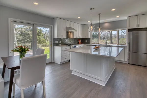 $35,000 | 16 Cove Road, Southampton, NY 11968