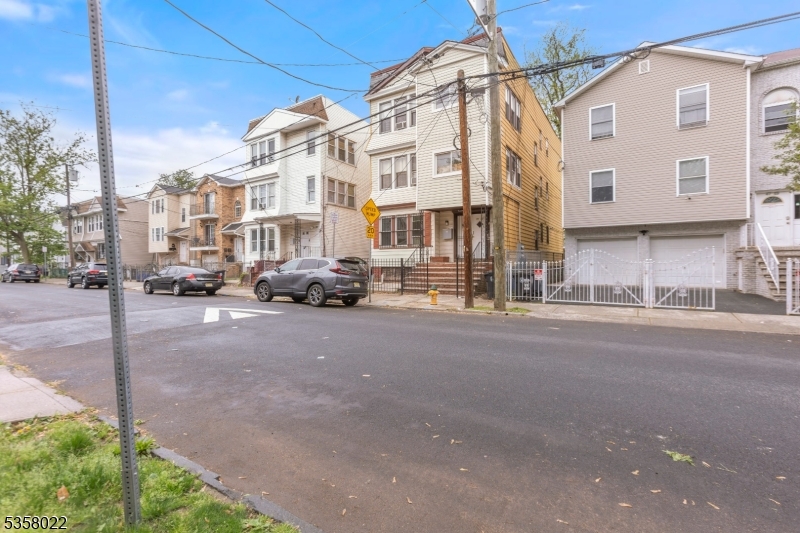 51 Schley Street Newark, NJ 07112 - Photo 1 of 27