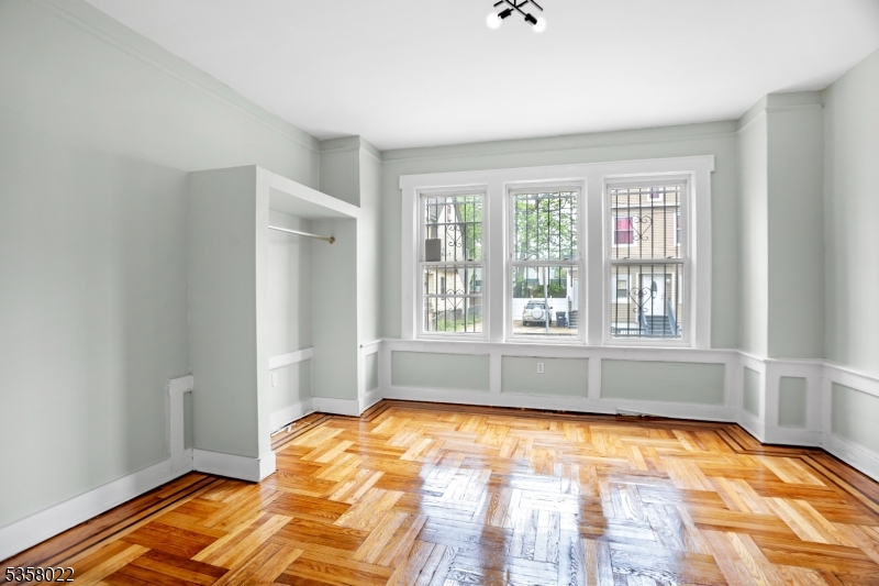 51 Schley Street Newark, NJ 07112 - Photo 13 of 27